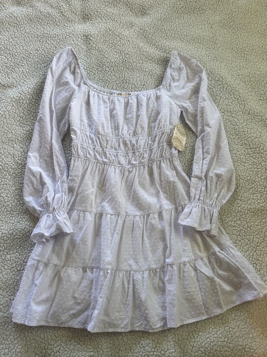 Altar'd State Dresses & Skirts - NWT Altar'd State White Long-Sleeve Tiered Looking Dress